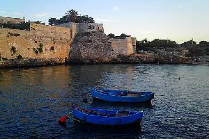 We are continually refining and adding to our portfolio of Nice Places to stay in Italy, so visit our site regularly to find somewhere just that little bit special. All our places to stay are presented with photos and descriptions taken and selected by us personally to give an impression as true to the reality as we can. All places are chosen by our team here in Italy for their combination of price, quality, charm and location. We work in partnership with family run hotels, guest houses and self-catering accommodations. This is NOT an unverified 'web portal' or online directory - we select only those places which we believe make excellent places to base a 1 week holiday or longer.